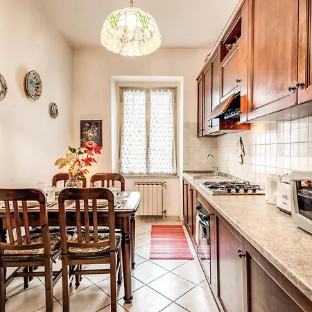 Apartamento Warm In Ancient Building In Vatican-p S Pietro