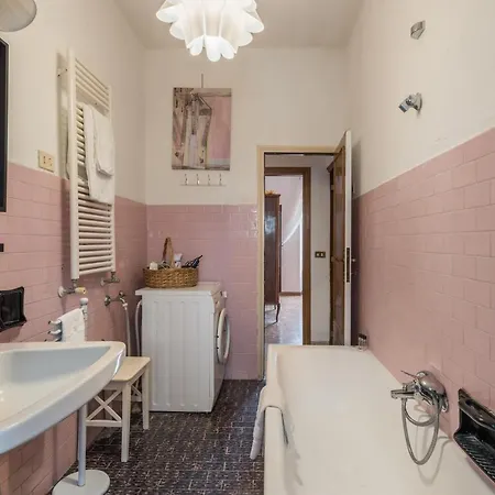 Warm In Ancient Building In Vatican-p S Pietro Apartamento *