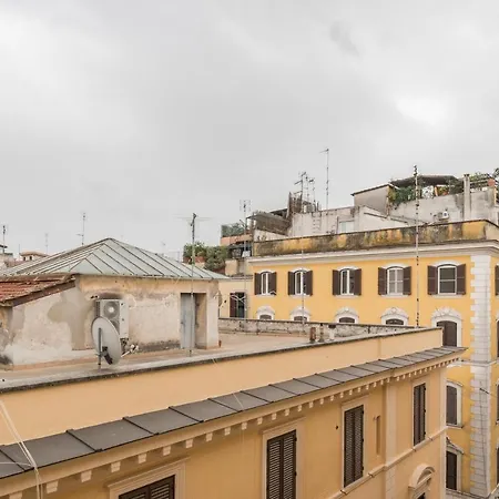 Warm In Ancient Building In Vatican-p S Pietro Apartamento *