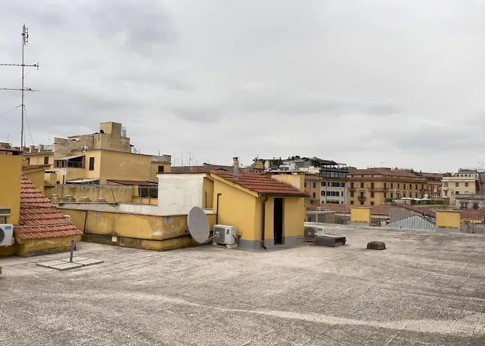 Apartament Warm In Ancient Building In Vatican-p S Pietro
